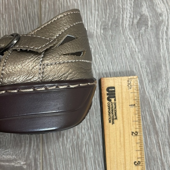 Spring Step Indus Leather Fisherman Sandals T Strap Metallic EU Size 38 - Picture 12 of 15